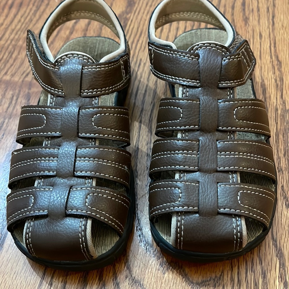 Wonder nation sandals sz12